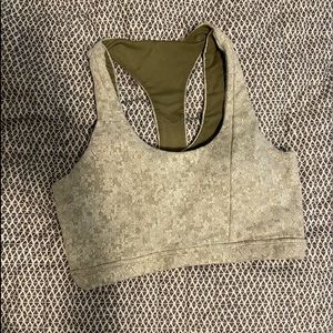 Women’s Gymshark Sports Bra (SOLD)